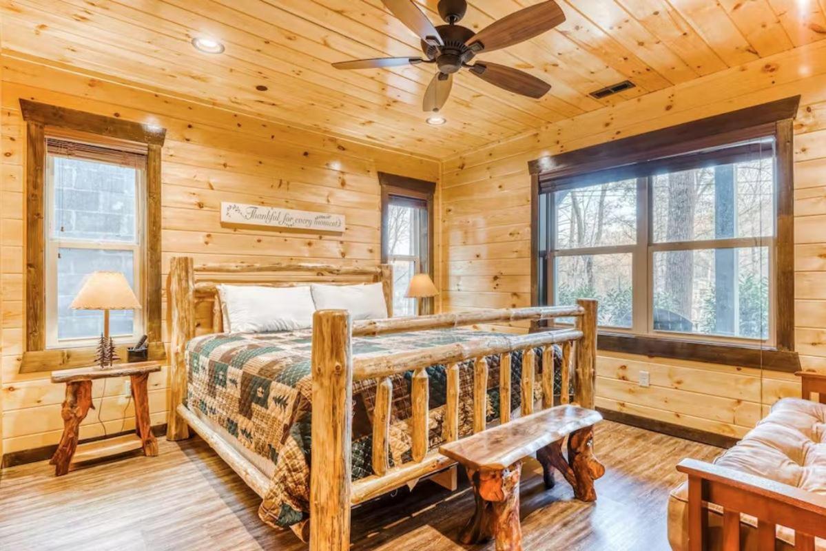 The Great Dogwood Manor By Stony Brook Cabins Gatlinburg Exterior photo