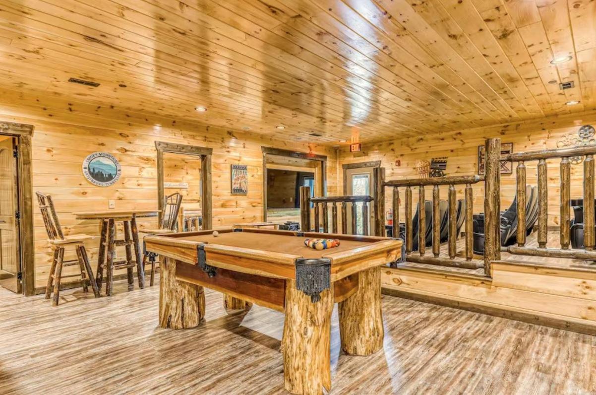 The Great Dogwood Manor By Stony Brook Cabins Gatlinburg Exterior photo